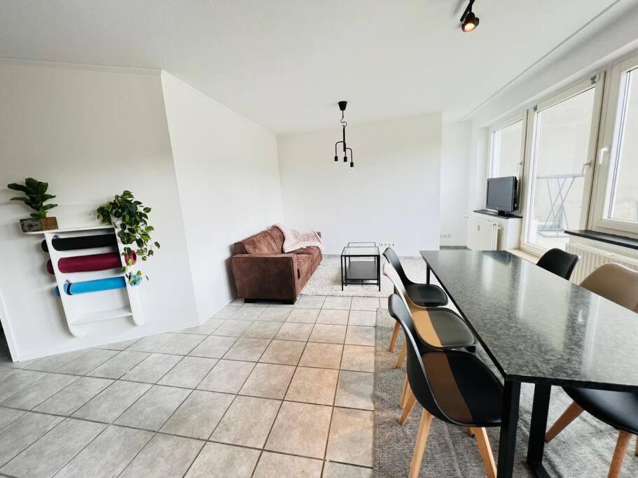 Zentrales Grosszuegiges Apartment Mit Dachterrasse! Bochum Exterior photo